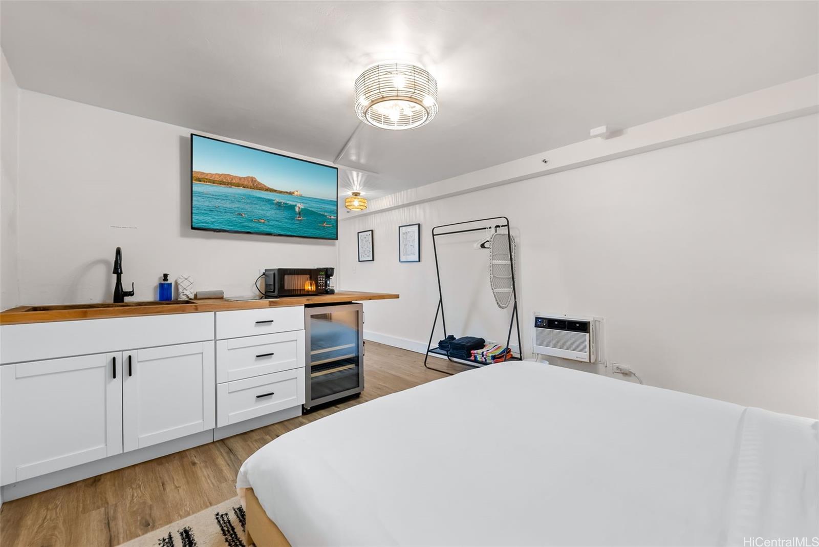 Kuhio Village 1 condo # 201, Honolulu, Hawaii - photo 12 of 24