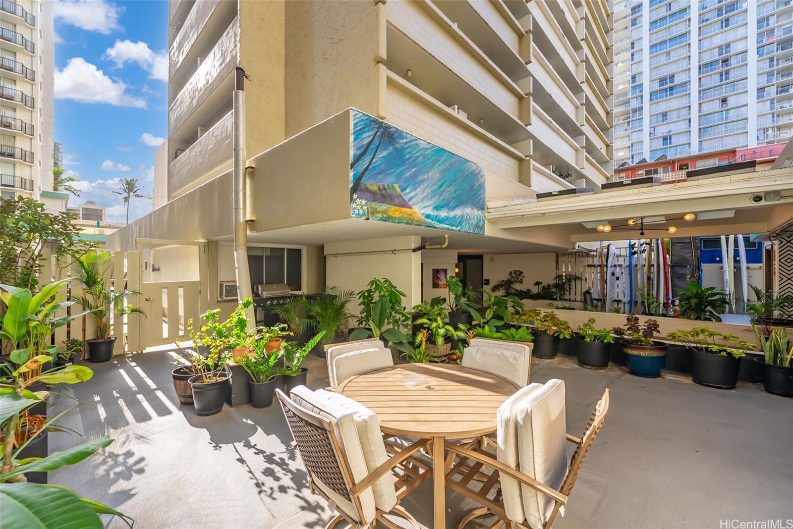 Kuhio Village 1 condo # 201, Honolulu, Hawaii - photo 20 of 24
