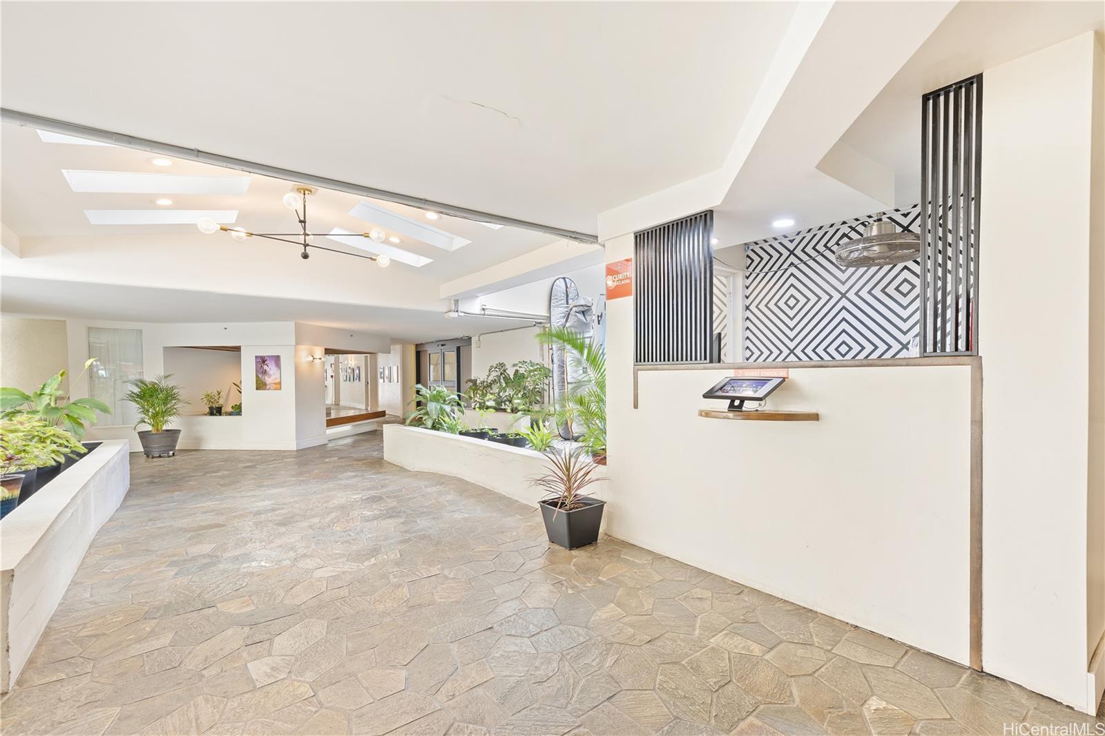 Kuhio Village 1 condo # 203, Honolulu, Hawaii - photo 16 of 21