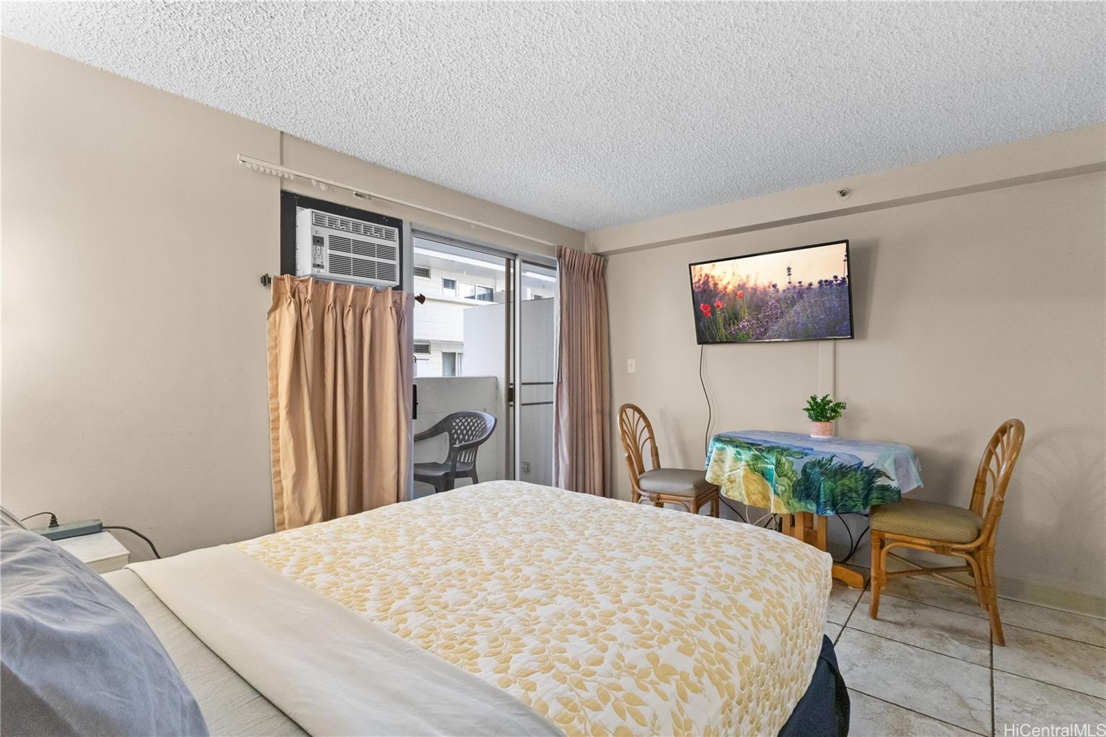 Kuhio Village 1 condo # 306, Honolulu, Hawaii - photo 12 of 23