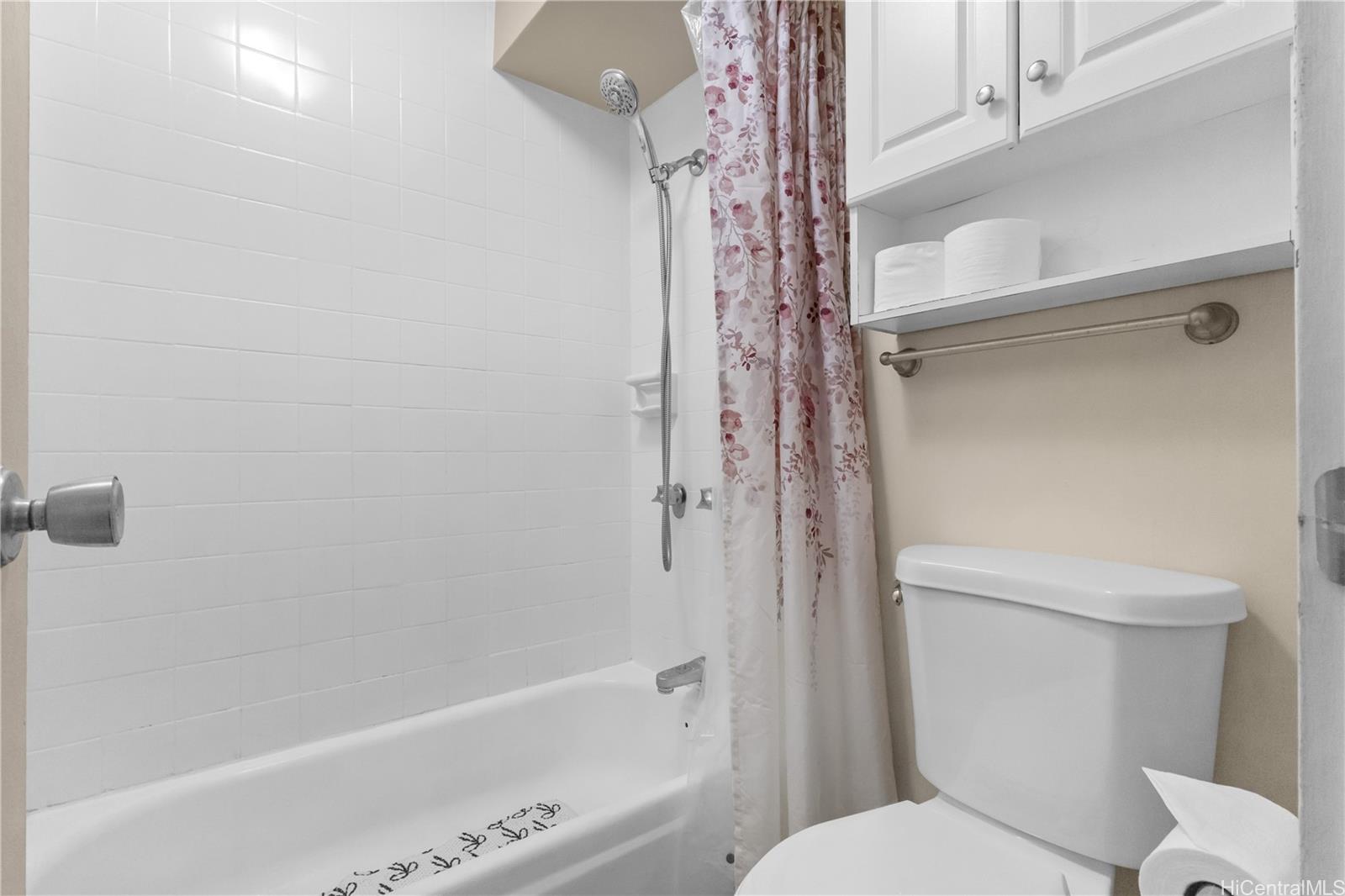 Kuhio Village 1 condo # 306, Honolulu, Hawaii - photo 13 of 23