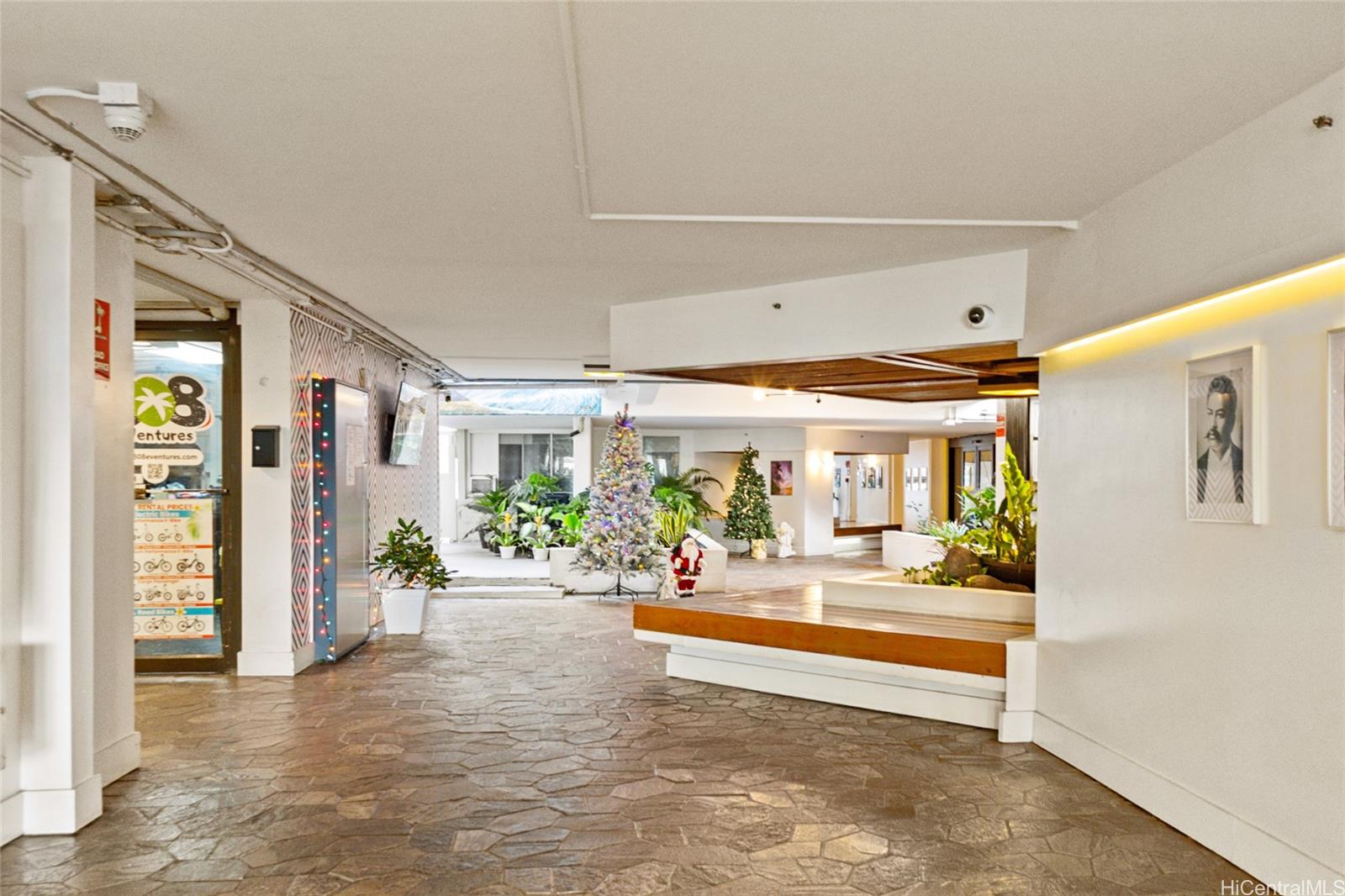 Kuhio Village 1 condo # 307, Honolulu, Hawaii - photo 21 of 25