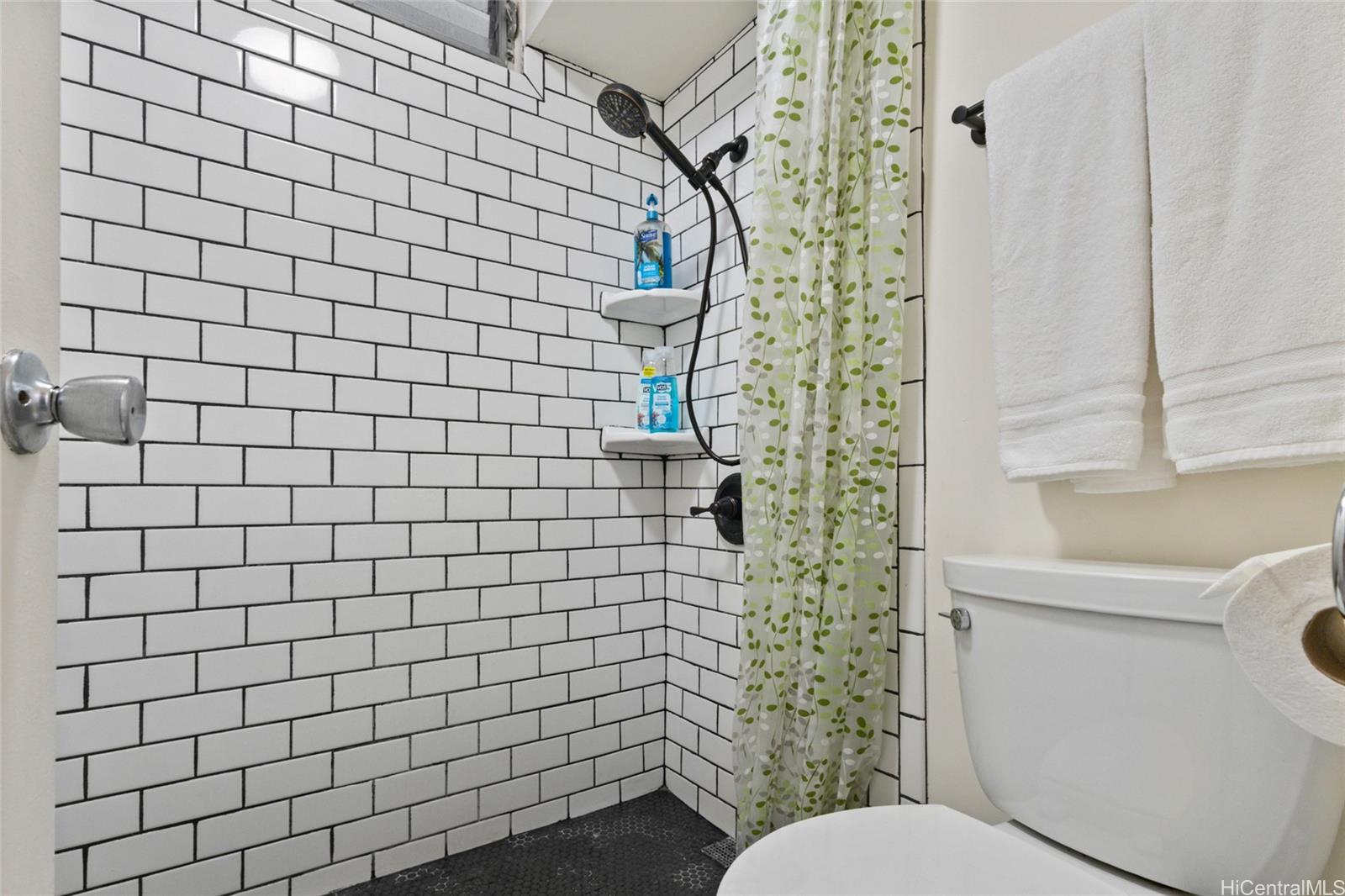 Kuhio Village 1 condo # 307, Honolulu, Hawaii - photo 7 of 25