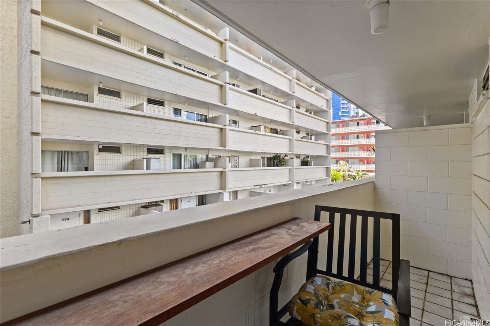 Kuhio Village 1 condo # 307, Honolulu, Hawaii - photo 9 of 25