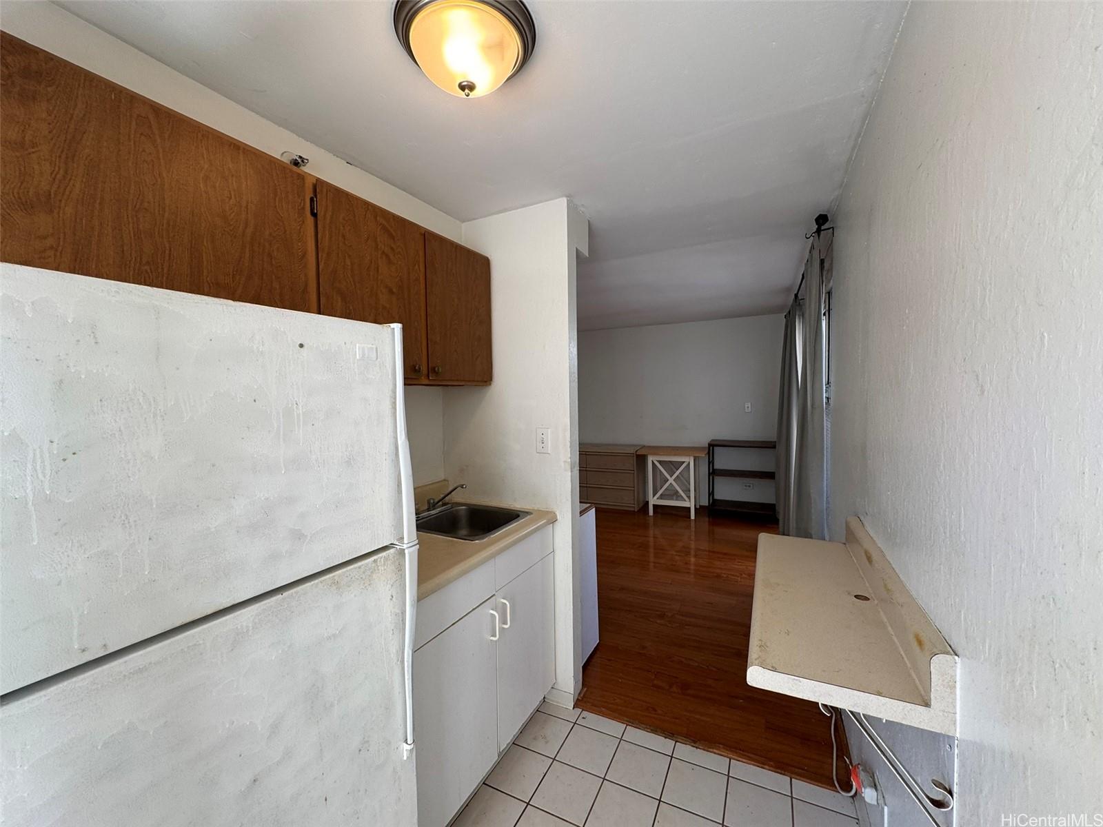 Kuhio Village 1 condo # 503, Honolulu, Hawaii - photo 17 of 25