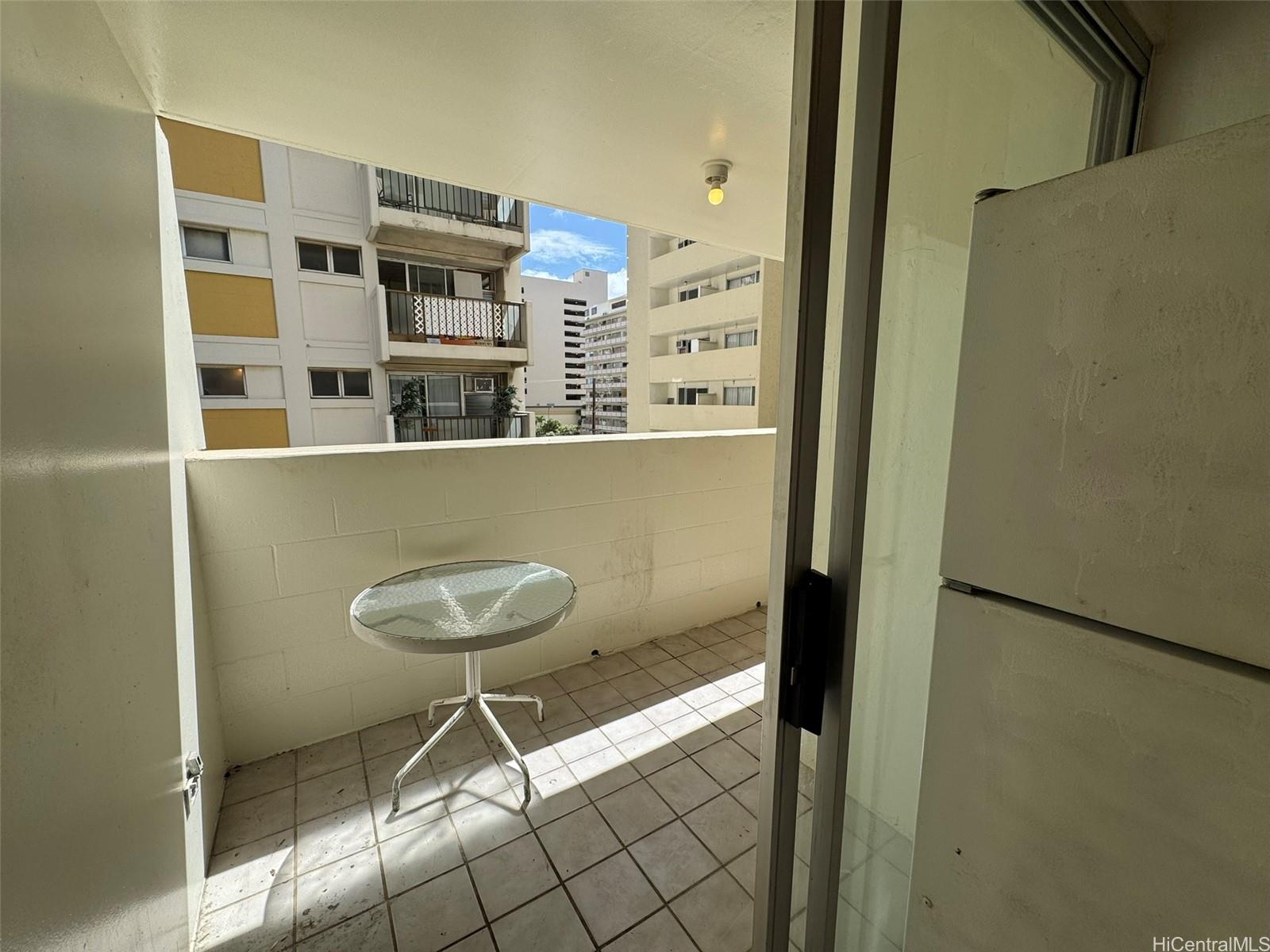 Kuhio Village 1 condo # 503, Honolulu, Hawaii - photo 6 of 25