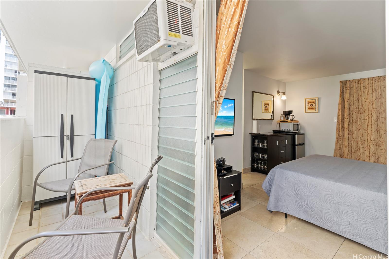 Kuhio Village 1 condo # 607, Honolulu, Hawaii - photo 9 of 14