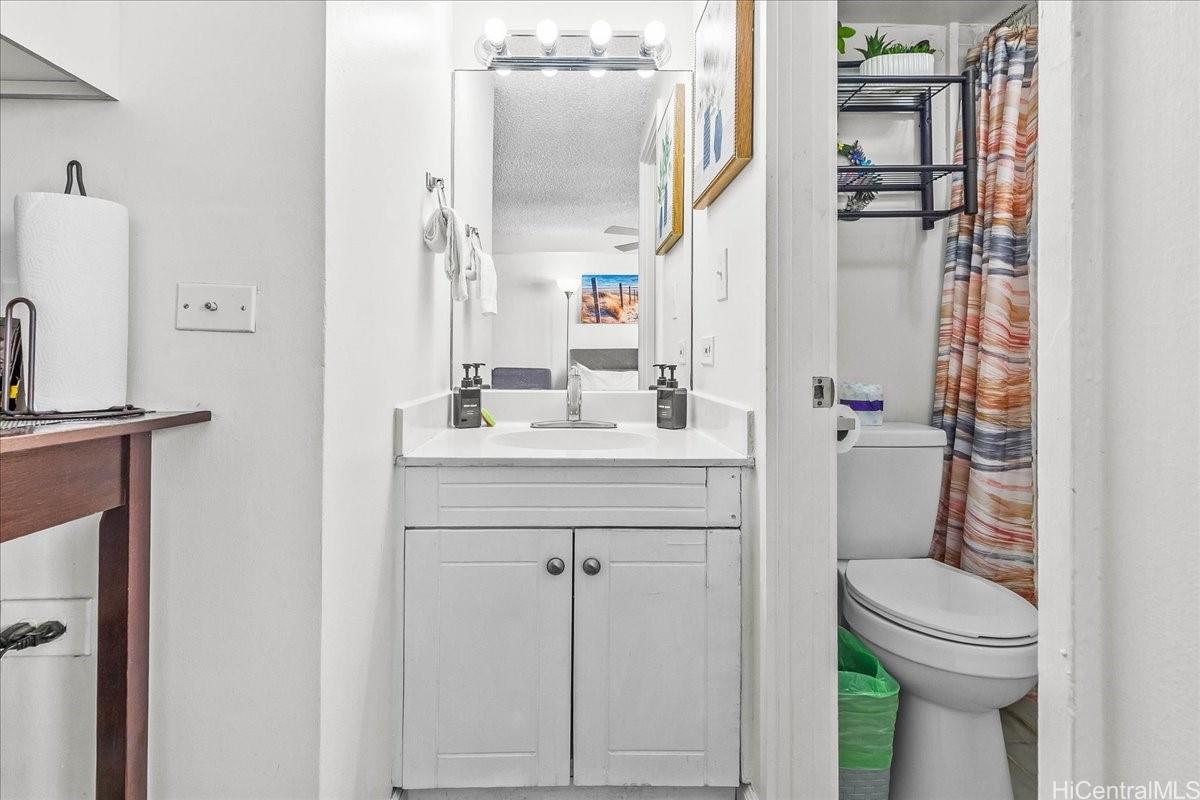 Kuhio Village 1 condo # 810, Honolulu, Hawaii - photo 9 of 16