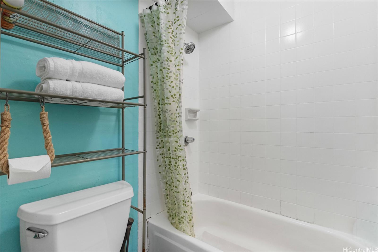 Kuhio Village 1 condo # 905, Honolulu, Hawaii - photo 11 of 25