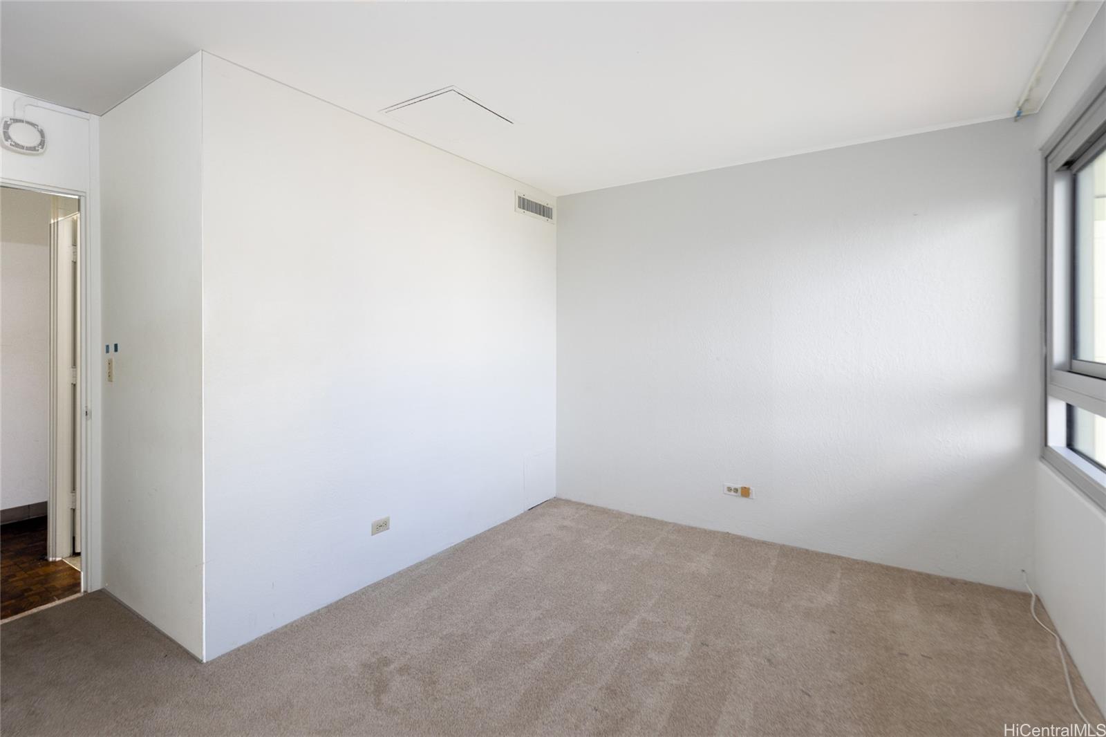 Fairway Manor condo # 1203, Honolulu, Hawaii - photo 15 of 25