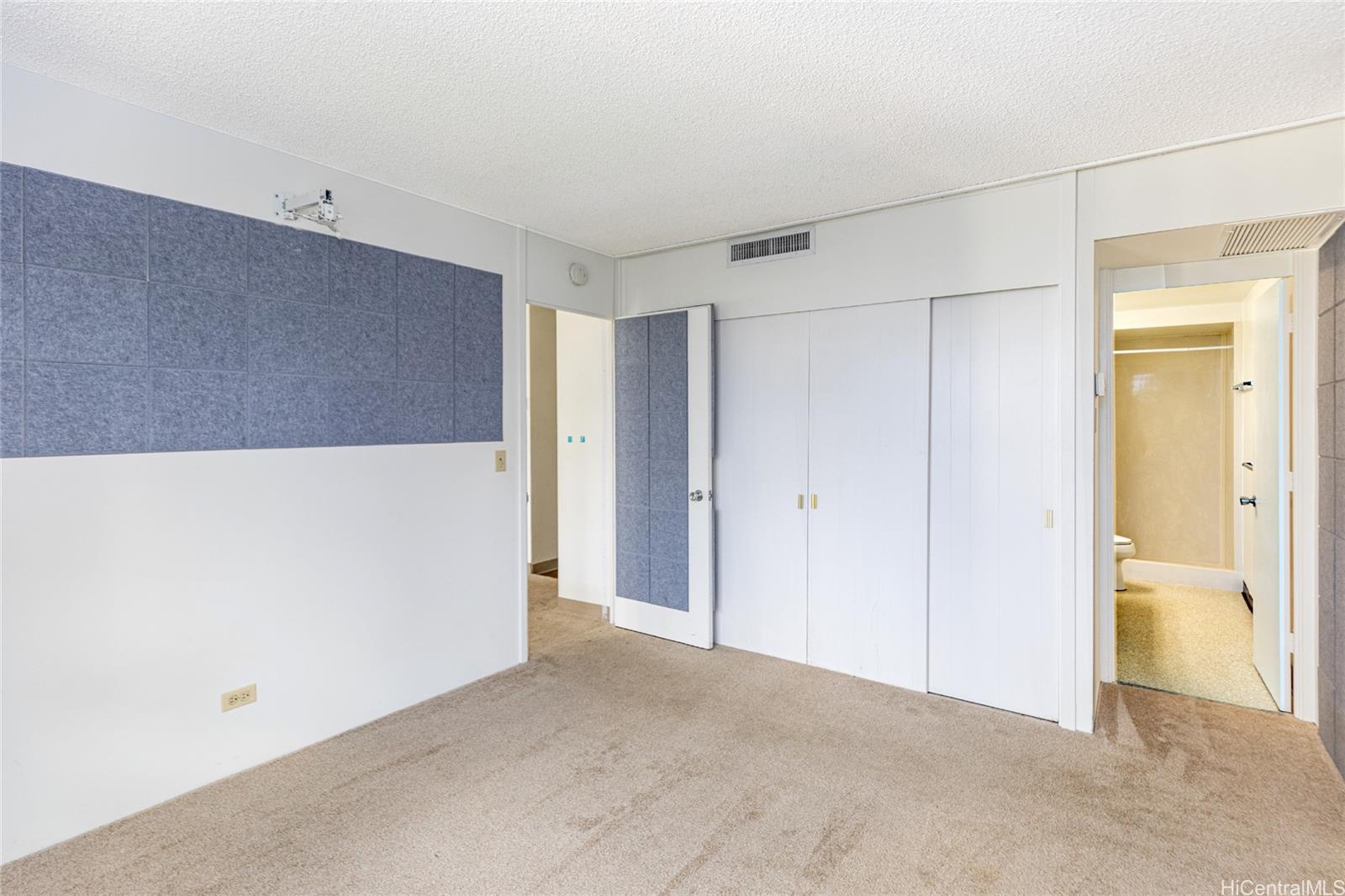 Fairway Manor condo # 1203, Honolulu, Hawaii - photo 20 of 25