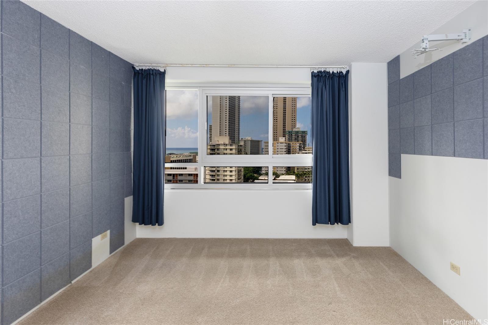 Fairway Manor condo # 1203, Honolulu, Hawaii - photo 22 of 25