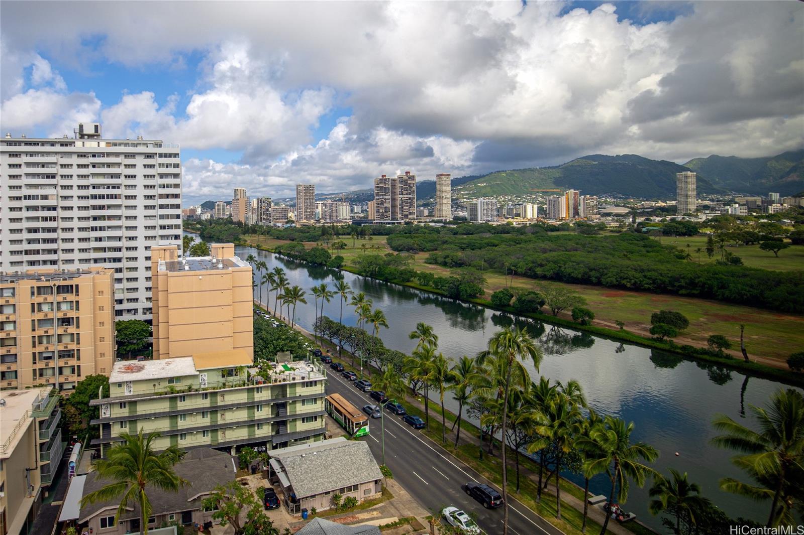 Fairway Manor condo # 1203, Honolulu, Hawaii - photo 25 of 25
