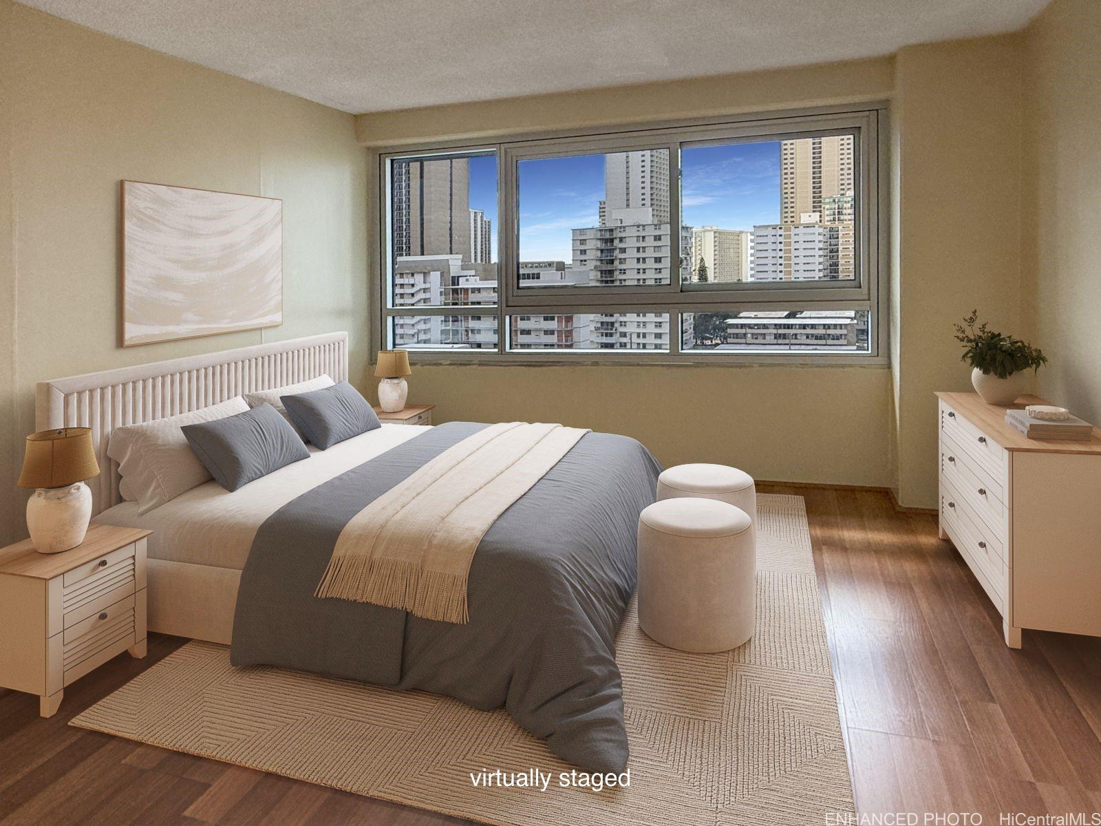 Fairway Manor condo # 903, Honolulu, Hawaii - photo 2 of 13