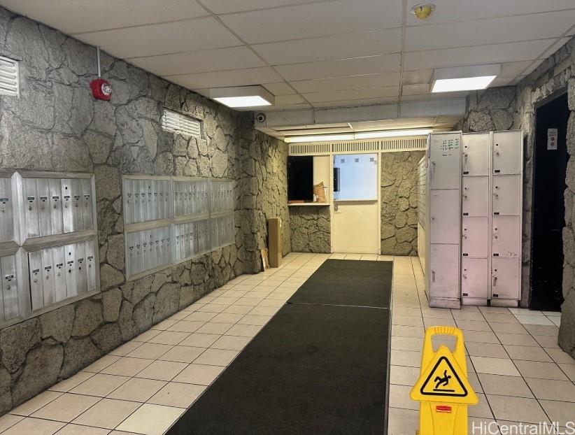 2465 Kuhio At Waikiki condo # 304, Honolulu, Hawaii - photo 19 of 25