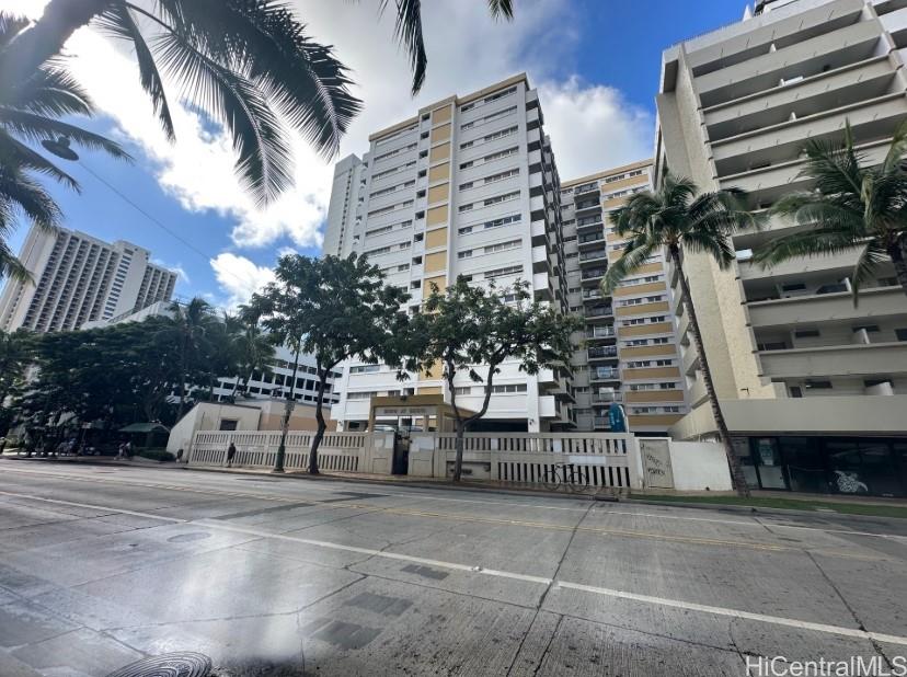 2465 Kuhio At Waikiki condo # 304, Honolulu, Hawaii - photo 22 of 25