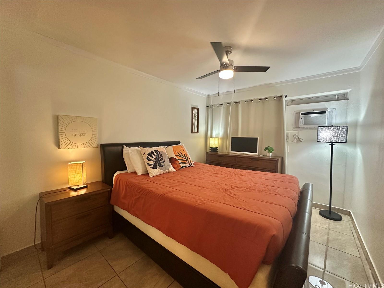 2465 Kuhio At Waikiki condo # 304, Honolulu, Hawaii - photo 6 of 25