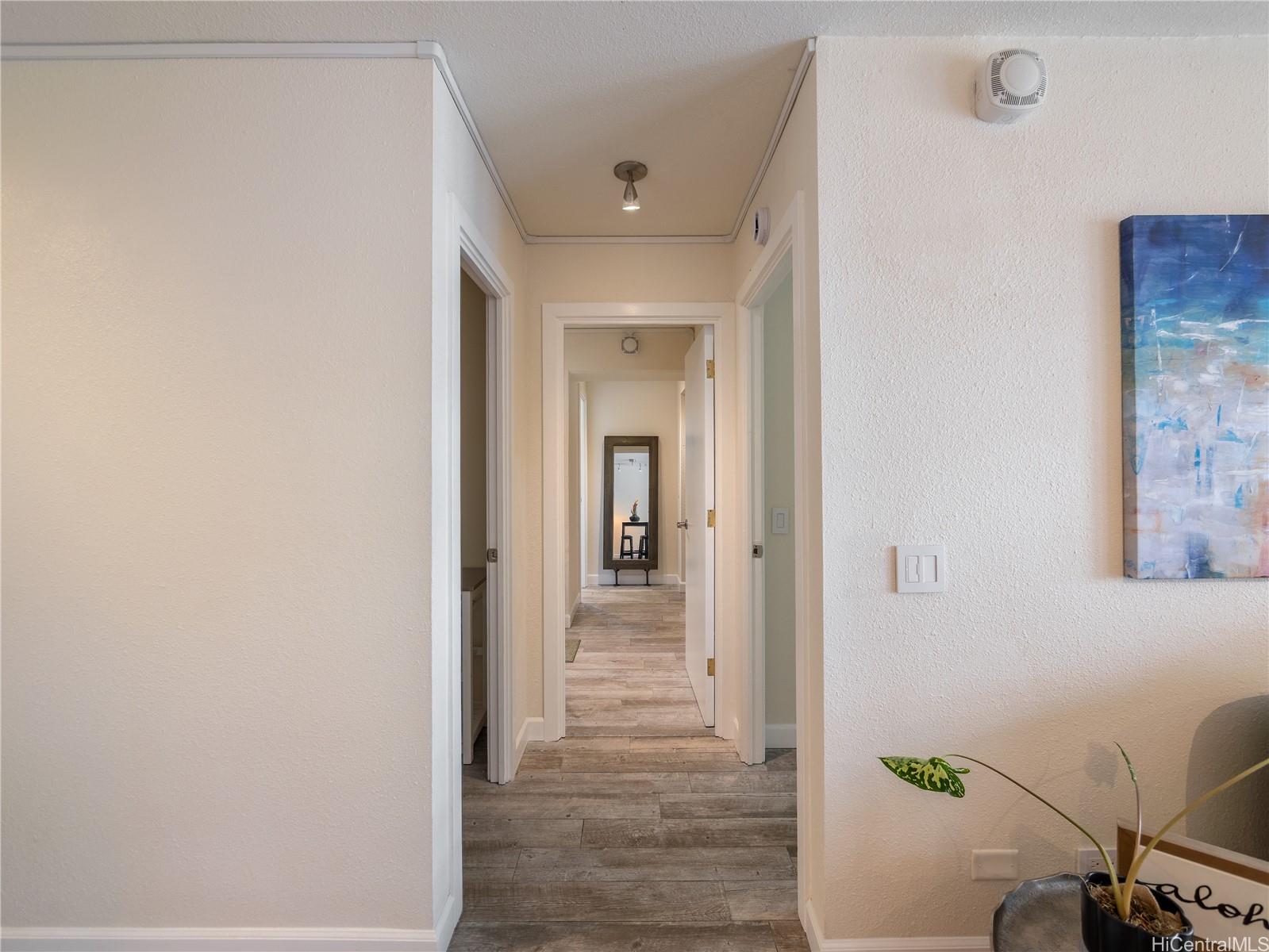 2465 Kuhio At Waikiki condo # 410, Honolulu, Hawaii - photo 15 of 21