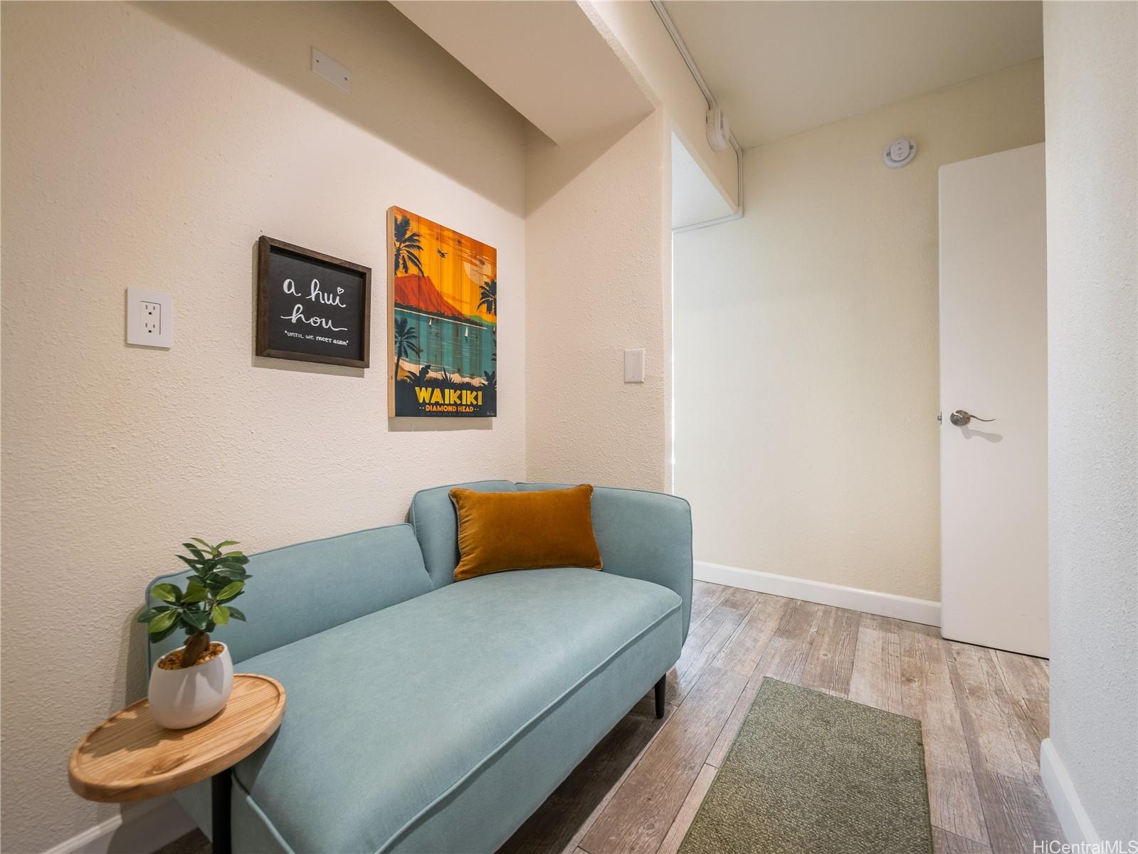 2465 Kuhio At Waikiki condo # 410, Honolulu, Hawaii - photo 9 of 21