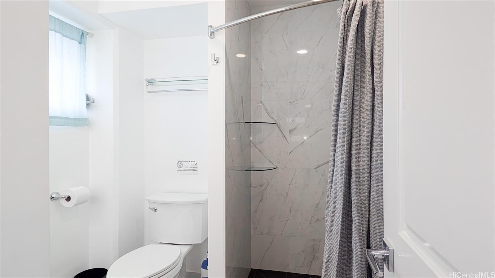 2465 Kuhio At Waikiki condo # 506, Honolulu, Hawaii - photo 22 of 24