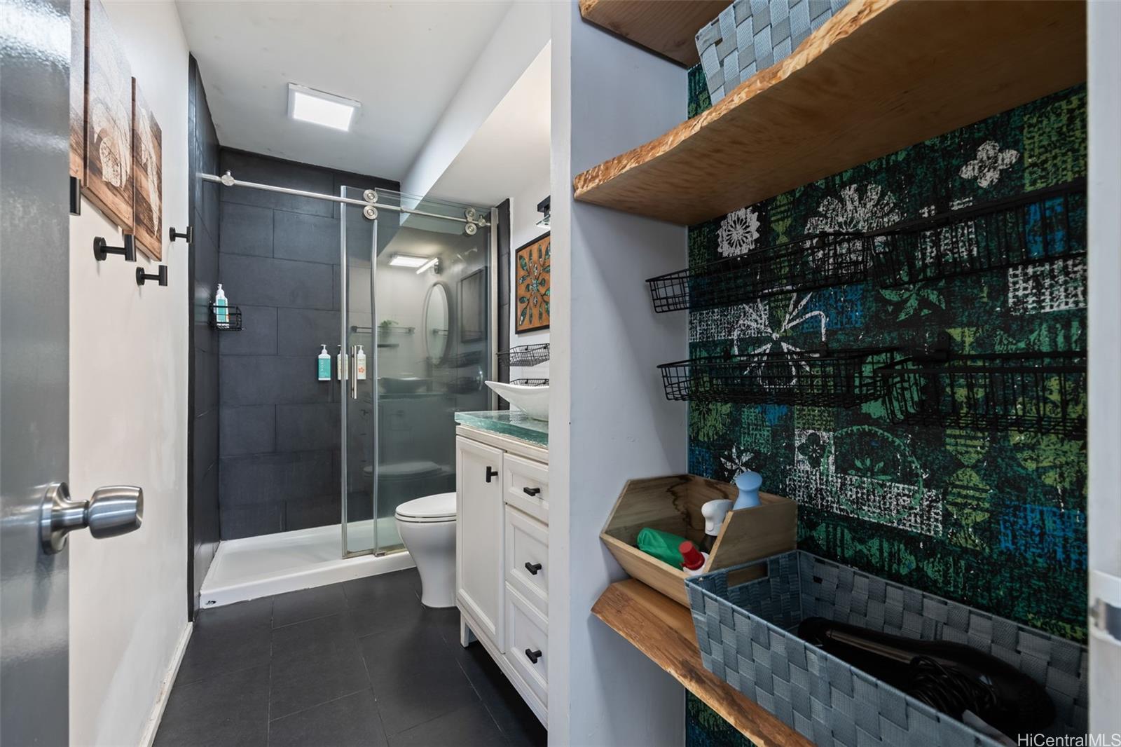 2465 Kuhio At Waikiki condo # 710, Honolulu, Hawaii - photo 11 of 25