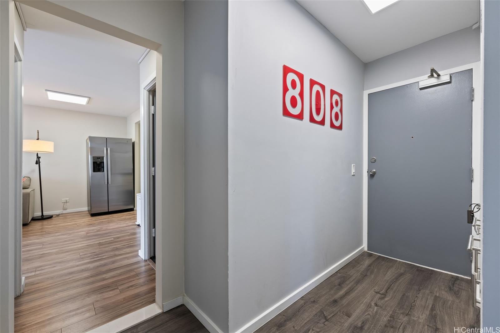 2465 Kuhio At Waikiki condo # 710, Honolulu, Hawaii - photo 16 of 25