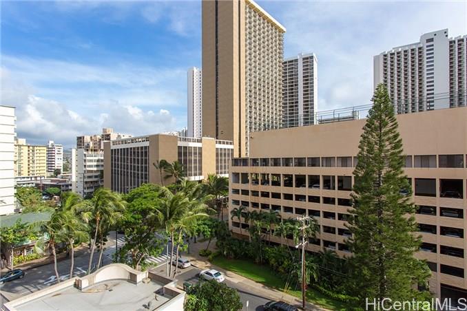 2465 Kuhio Ave Honolulu - Rental - photo 11 of 13