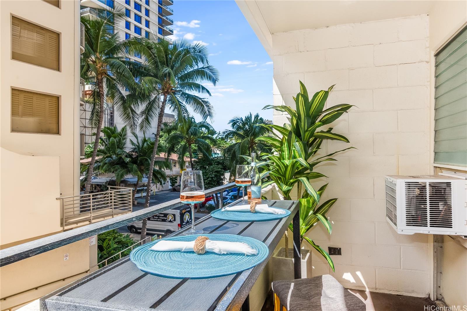 Niihau Apts Inc condo # 303, Honolulu, Hawaii - photo 12 of 18