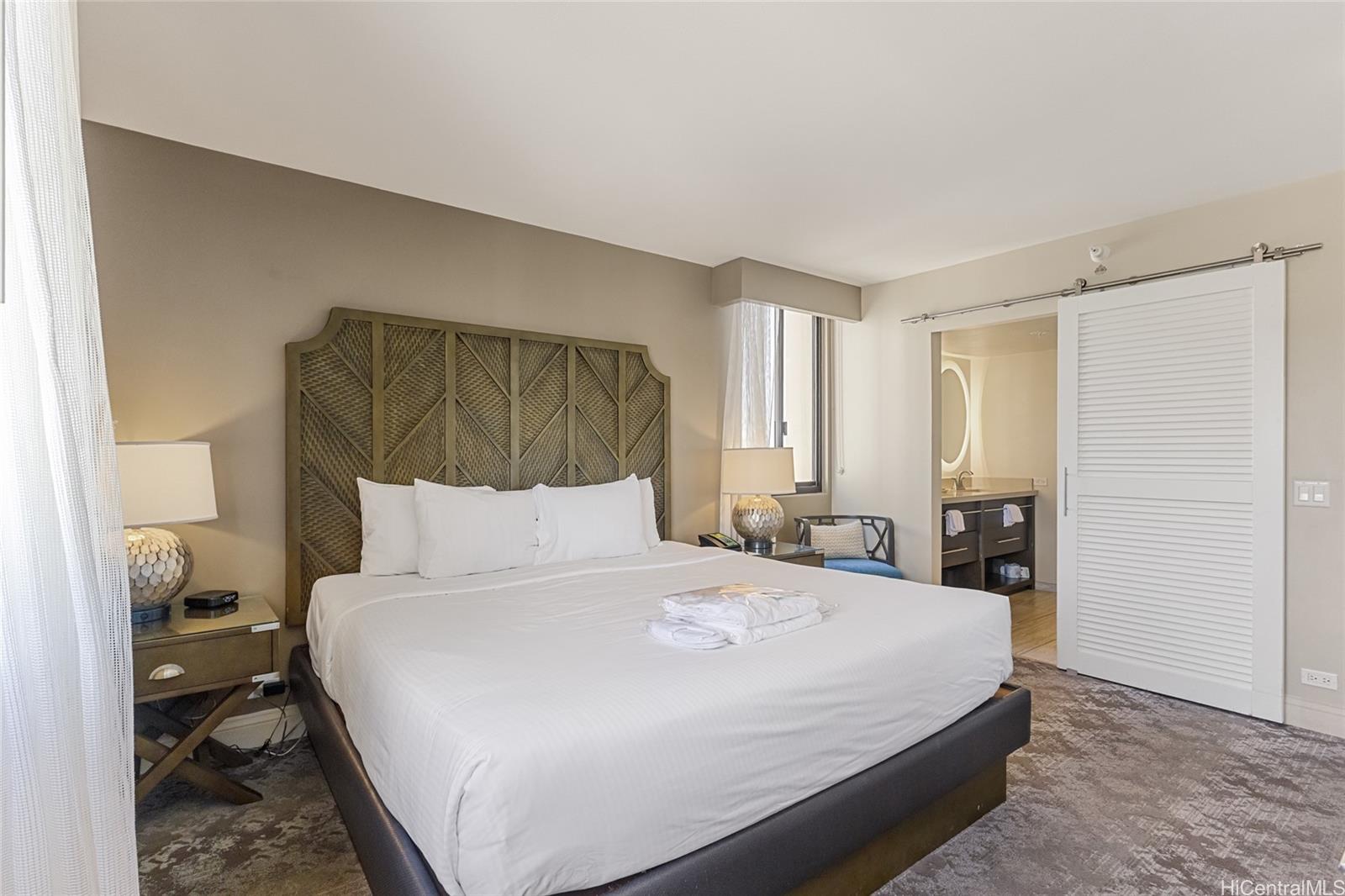 Waikiki Beach Tower condo # 2801, Honolulu, Hawaii - photo 16 of 22