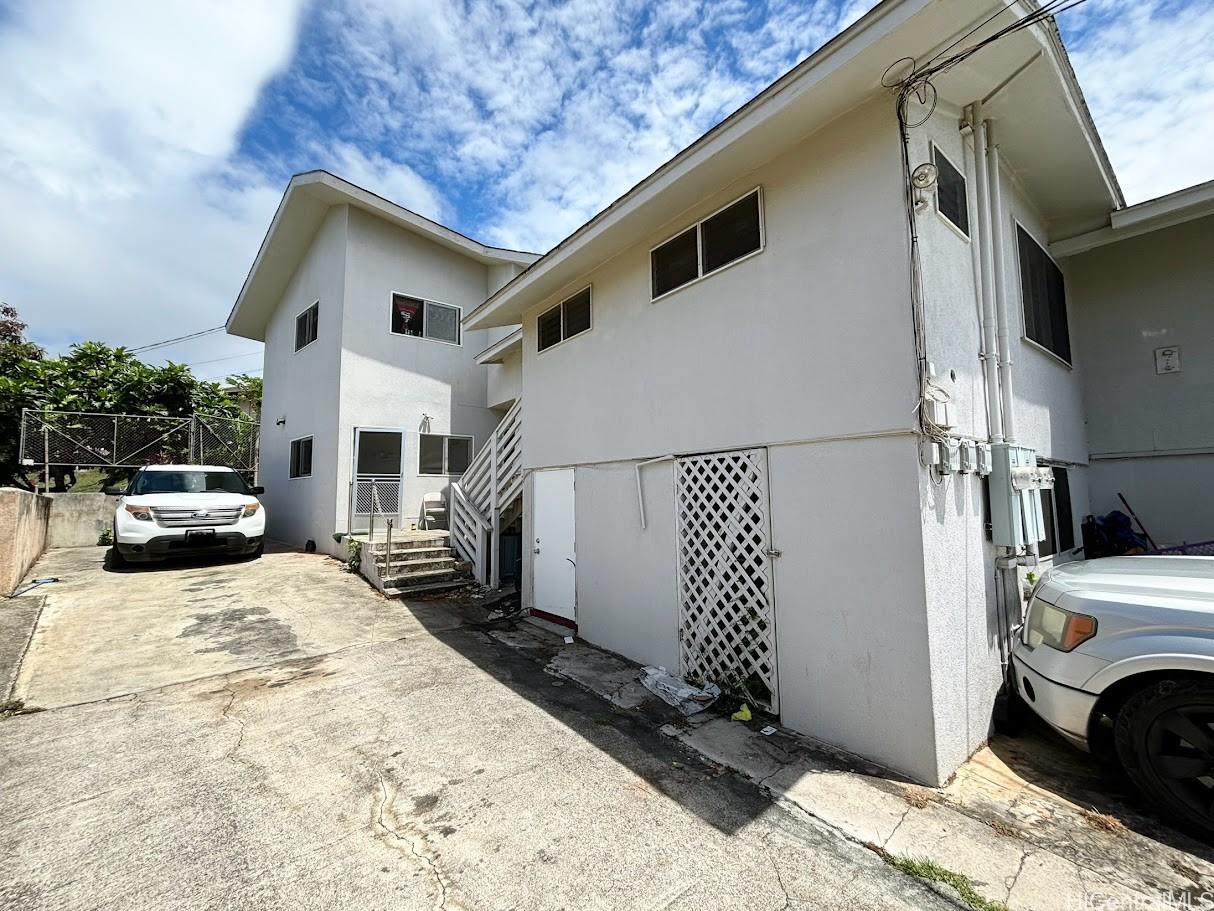 2470  School Street Kalihi-lower, Honolulu home - photo 15 of 20