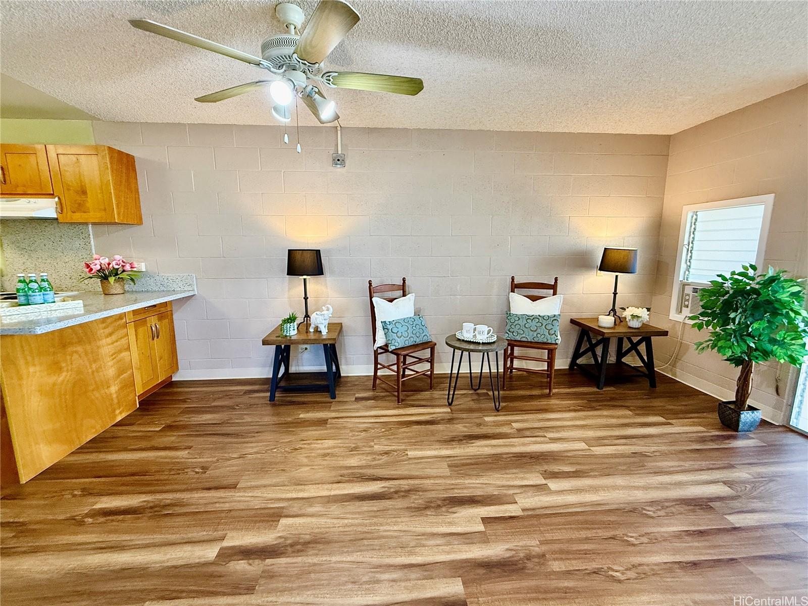 Kapiolani Royale condo # 1104, Honolulu, Hawaii - photo 2 of 25