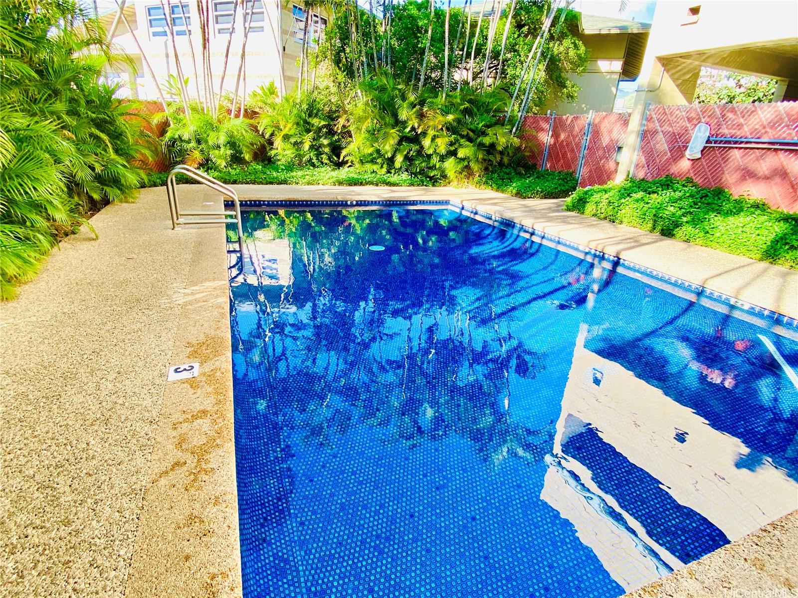 Kapiolani Royale condo # 1104, Honolulu, Hawaii - photo 22 of 25