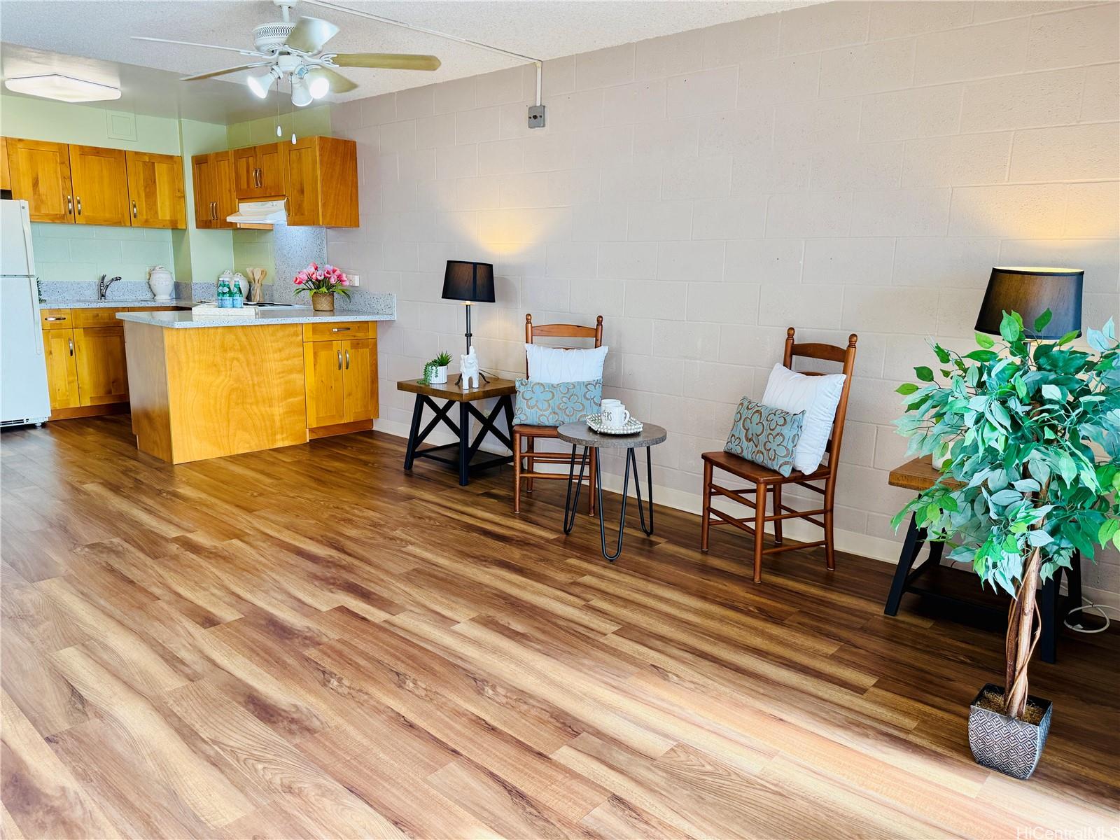Kapiolani Royale condo # 1104, Honolulu, Hawaii - photo 4 of 25