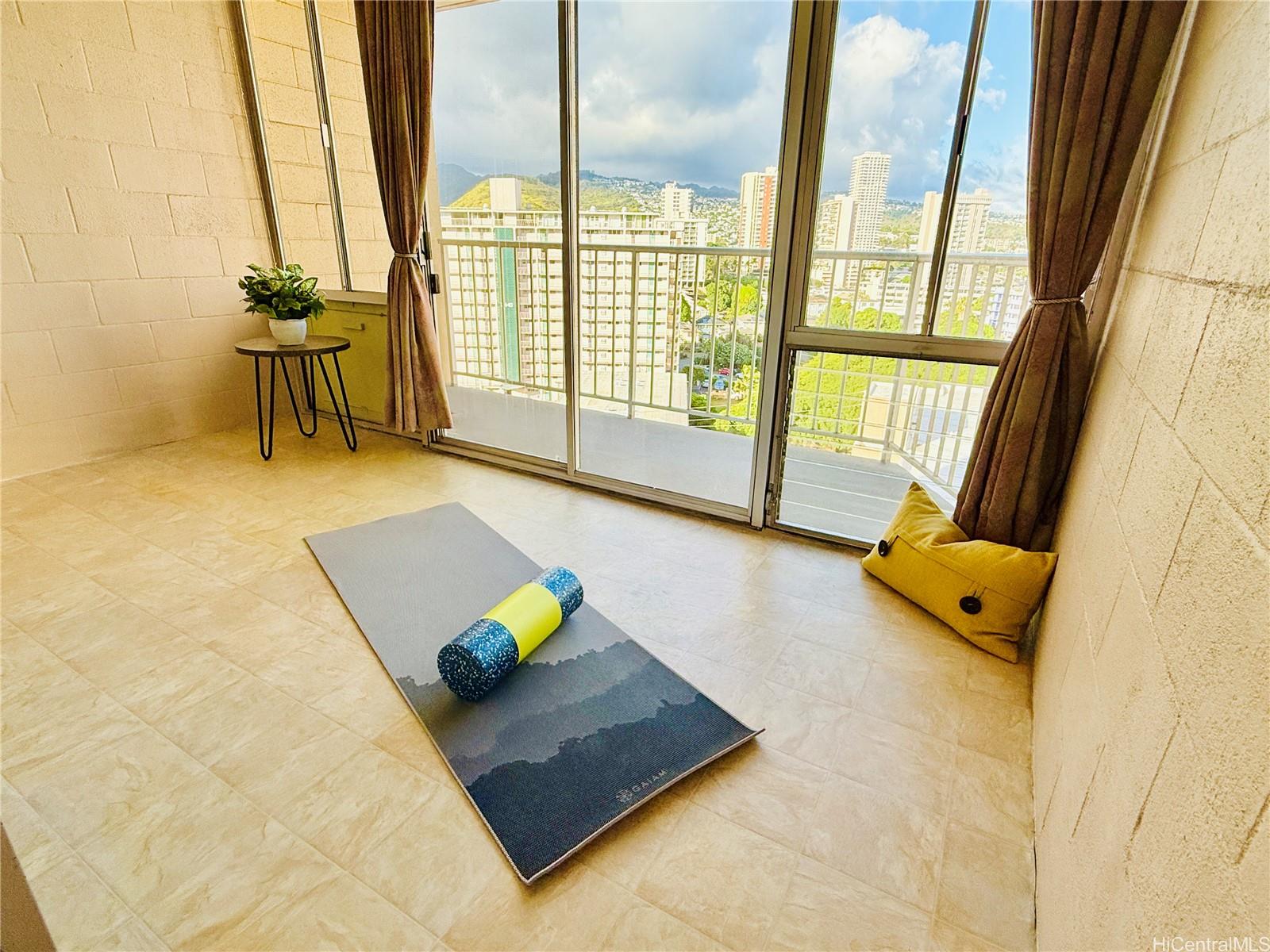 Kapiolani Royale condo # 1104, Honolulu, Hawaii - photo 9 of 25