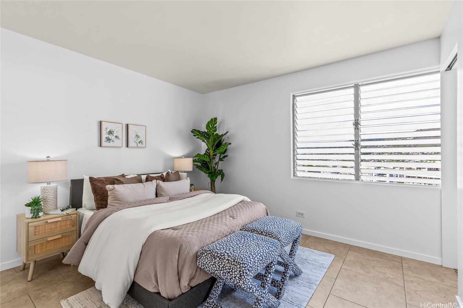 Kapiolani Royale condo # 1503, Honolulu, Hawaii - photo 9 of 25