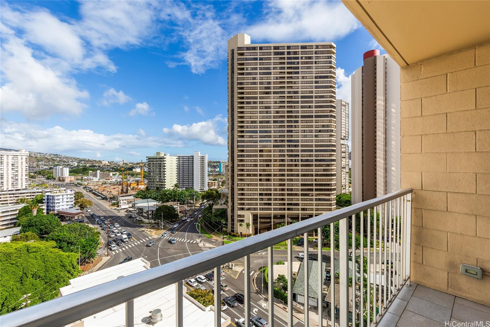 2474 Kapiolani Blvd Honolulu - Rental - photo 16 of 25