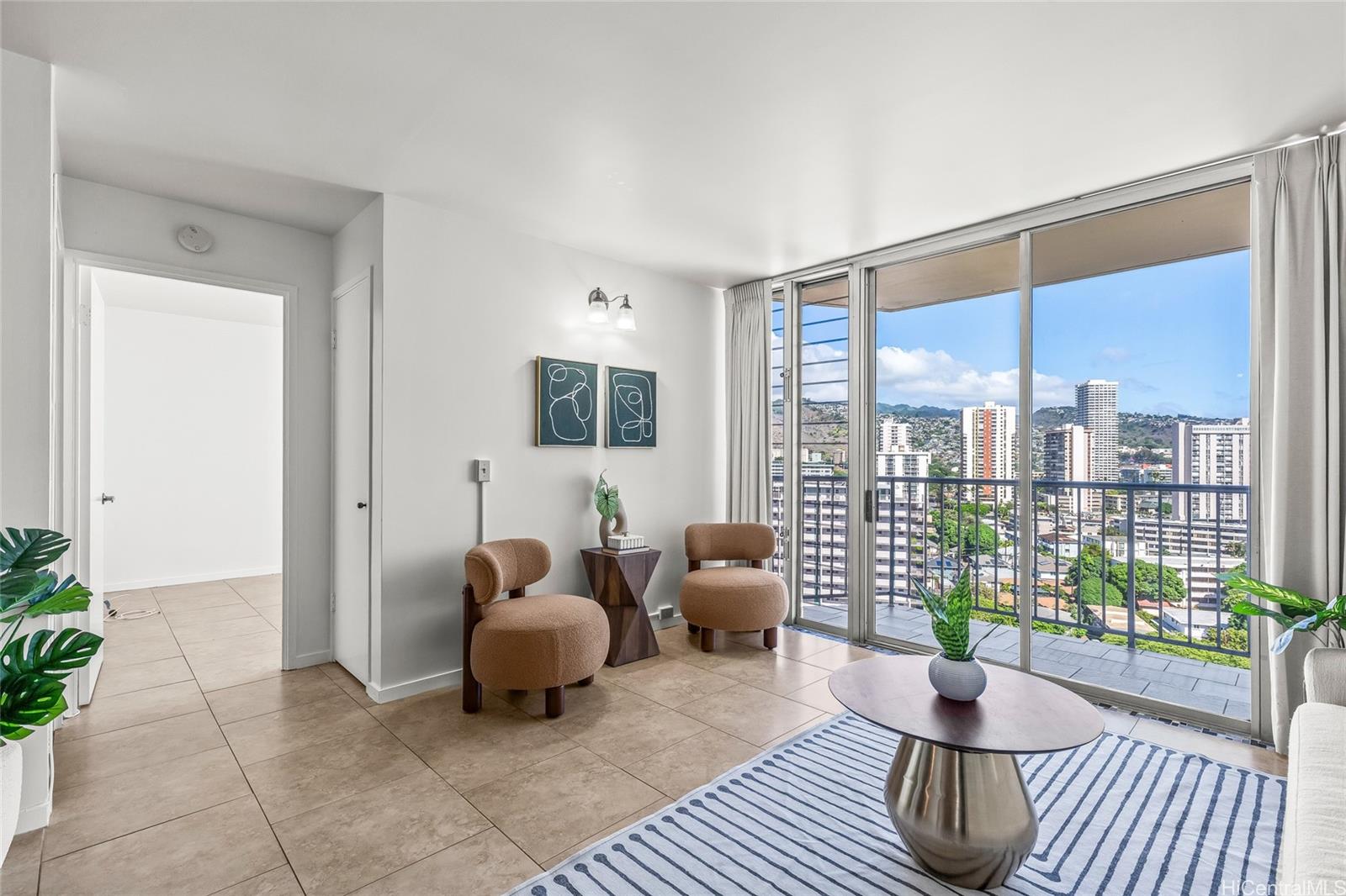 2474 Kapiolani Blvd Honolulu - Rental - photo 4 of 25