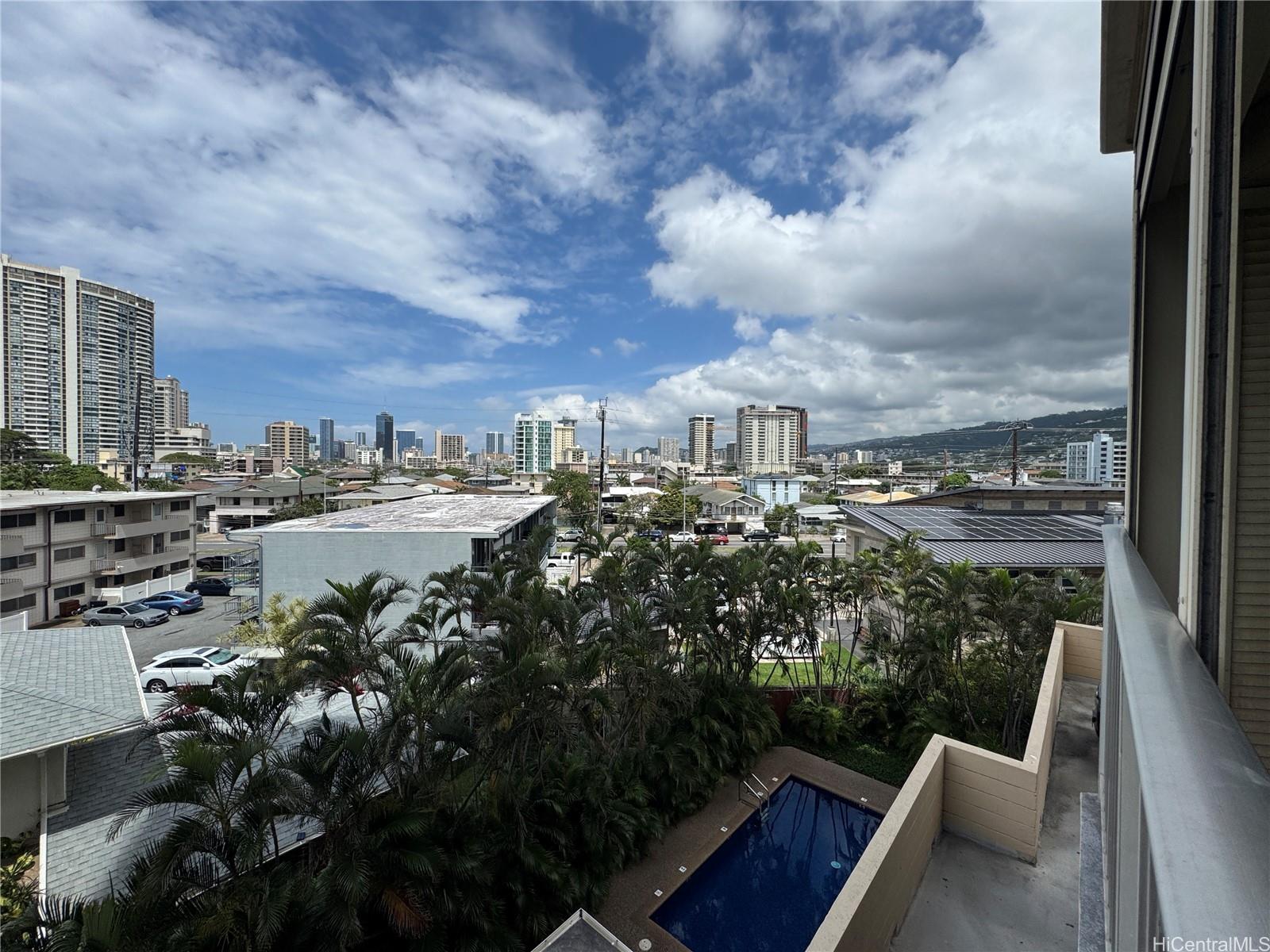 2474 Kapiolani Blvd Honolulu - Rental - photo 13 of 16
