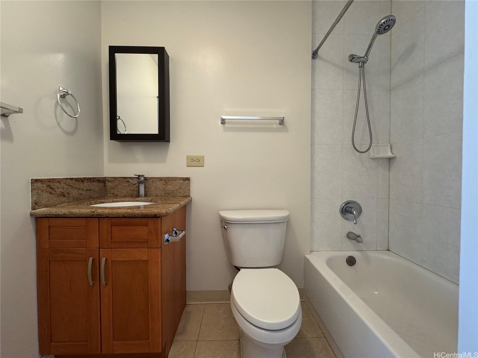 2474 Kapiolani Blvd Honolulu - Rental - photo 9 of 16