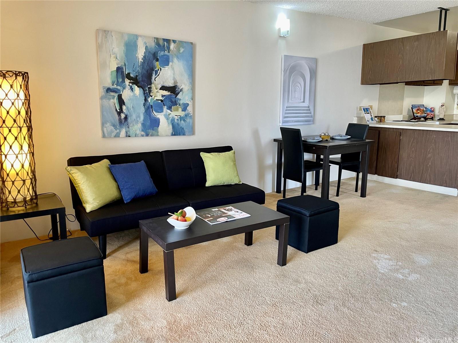 Kapiolani Royale condo # 503, Honolulu, Hawaii - photo 2 of 15