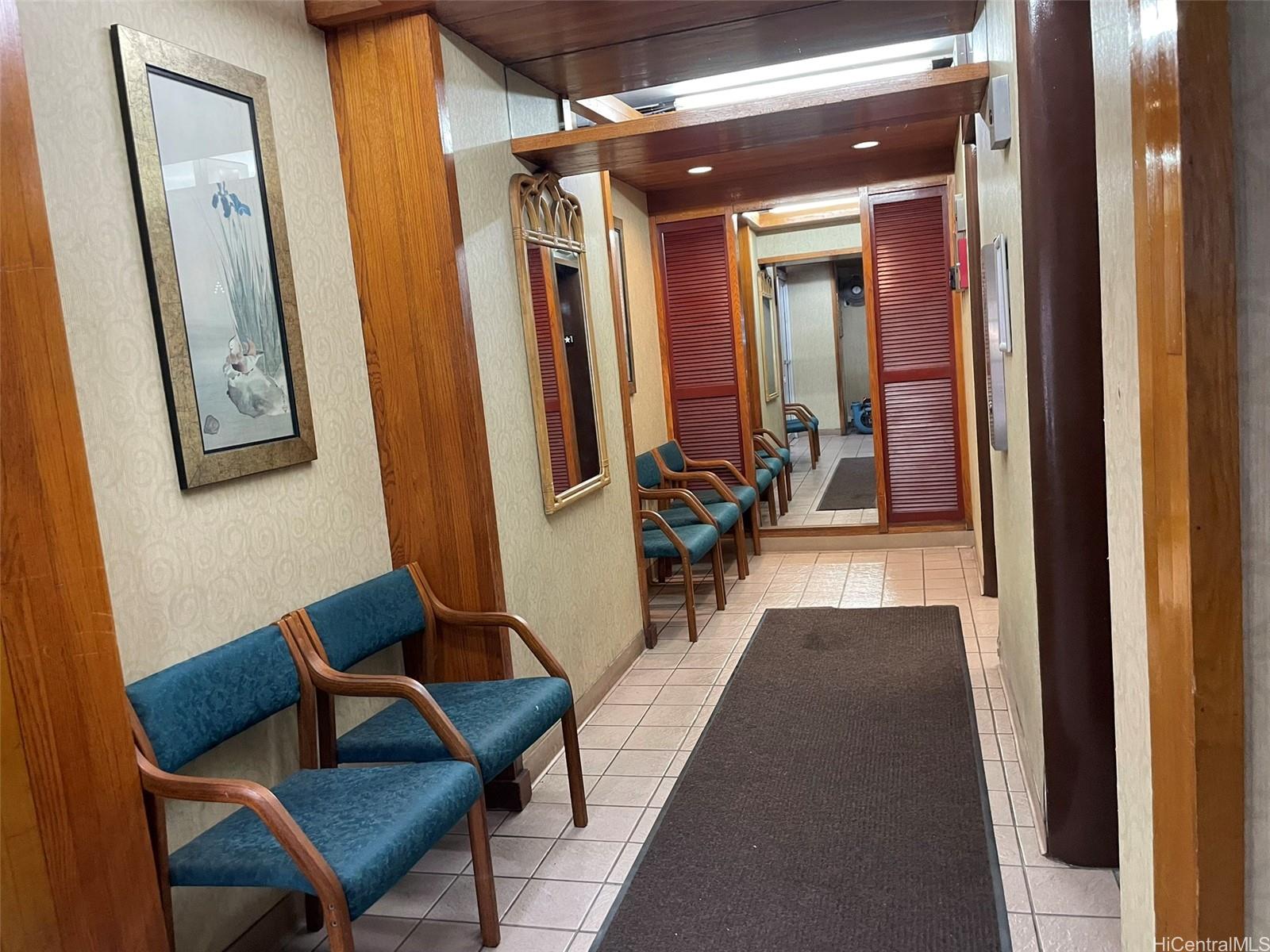 Kapiolani Royale condo # 503, Honolulu, Hawaii - photo 12 of 15