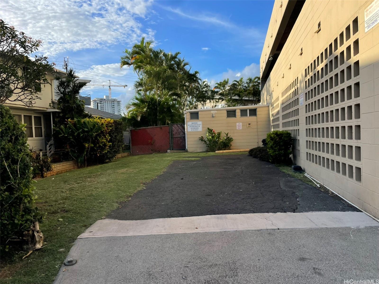 Kapiolani Royale condo # 503, Honolulu, Hawaii - photo 13 of 15