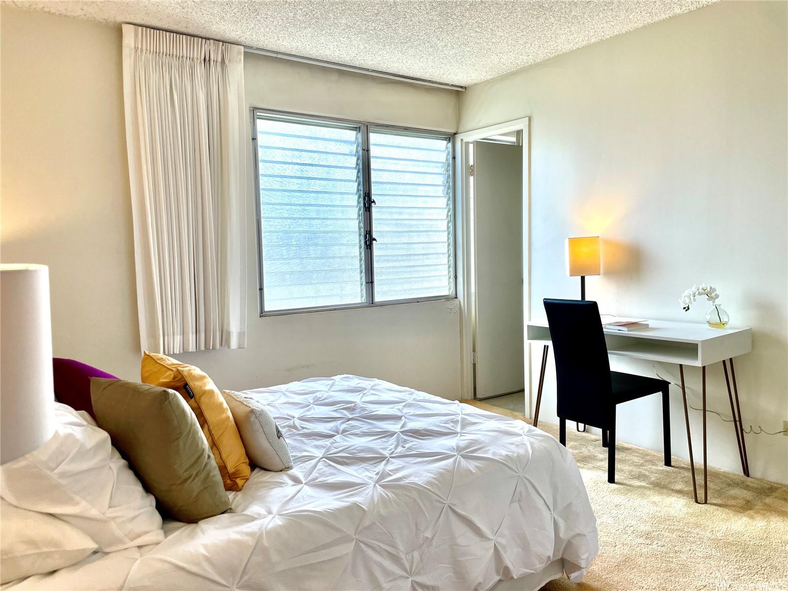 Kapiolani Royale condo # 503, Honolulu, Hawaii - photo 6 of 15