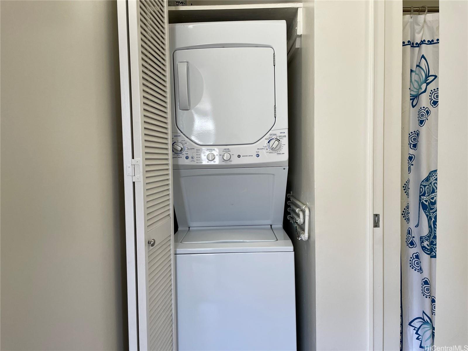 Kapiolani Royale condo # 503, Honolulu, Hawaii - photo 9 of 15