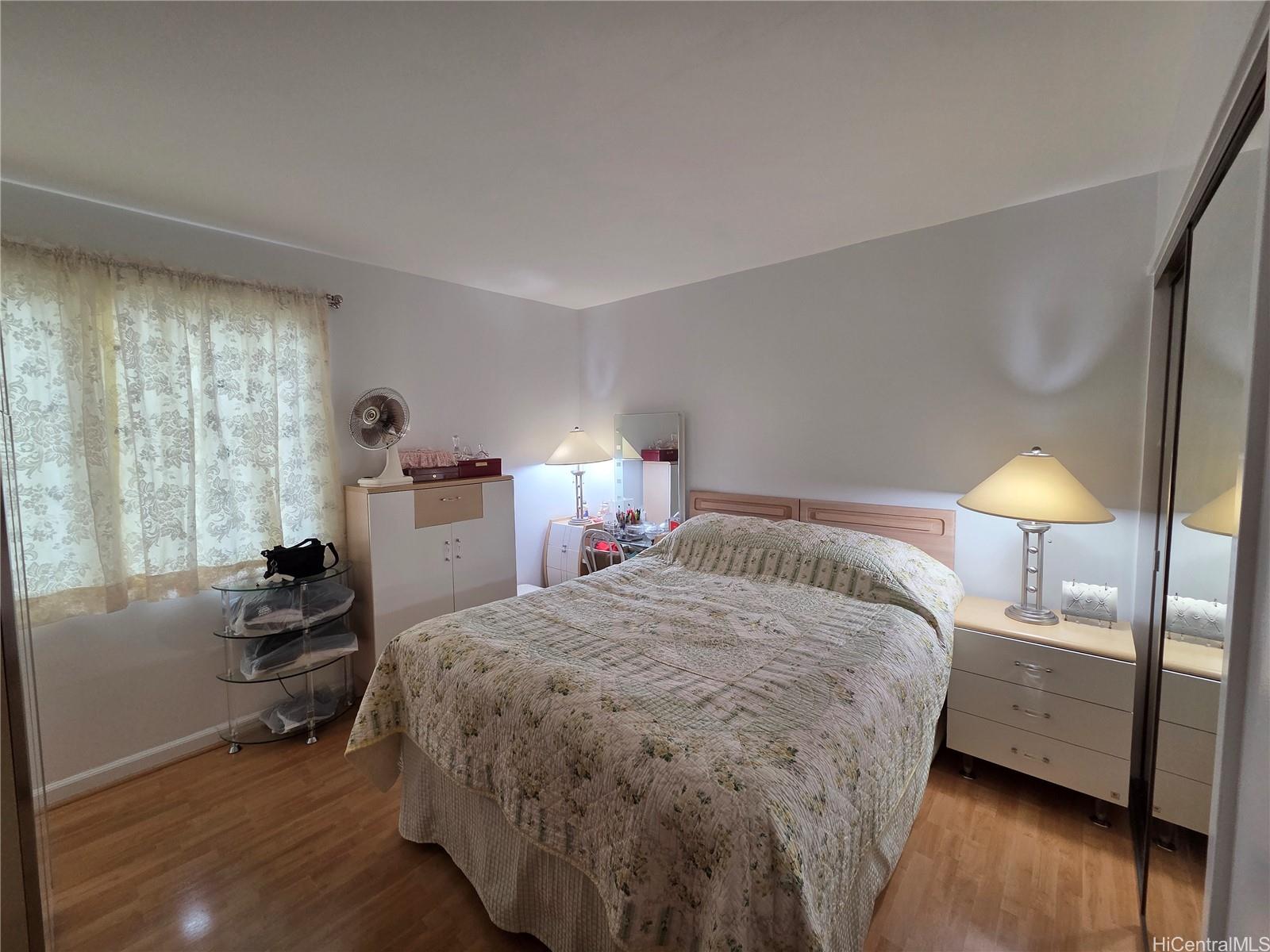 Kapiolani Royale condo # 504, Honolulu, Hawaii - photo 6 of 14