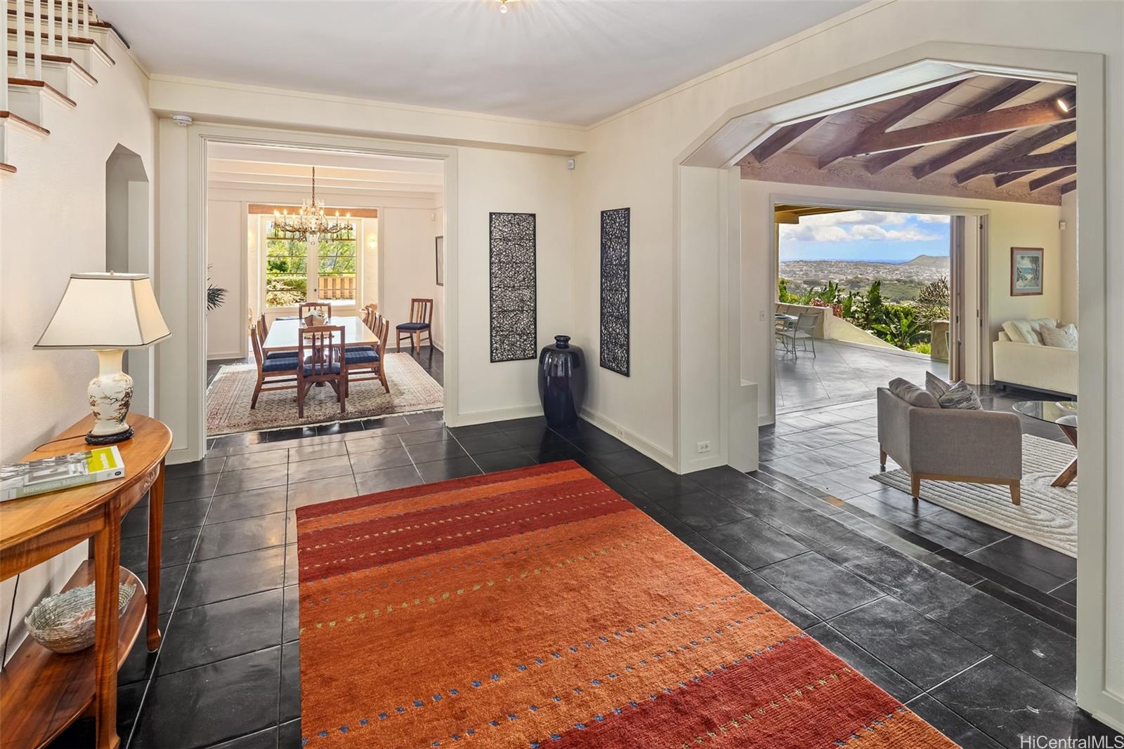 2475  Makiki Hts Drive Makiki Heights, Honolulu home - photo 2 of 25