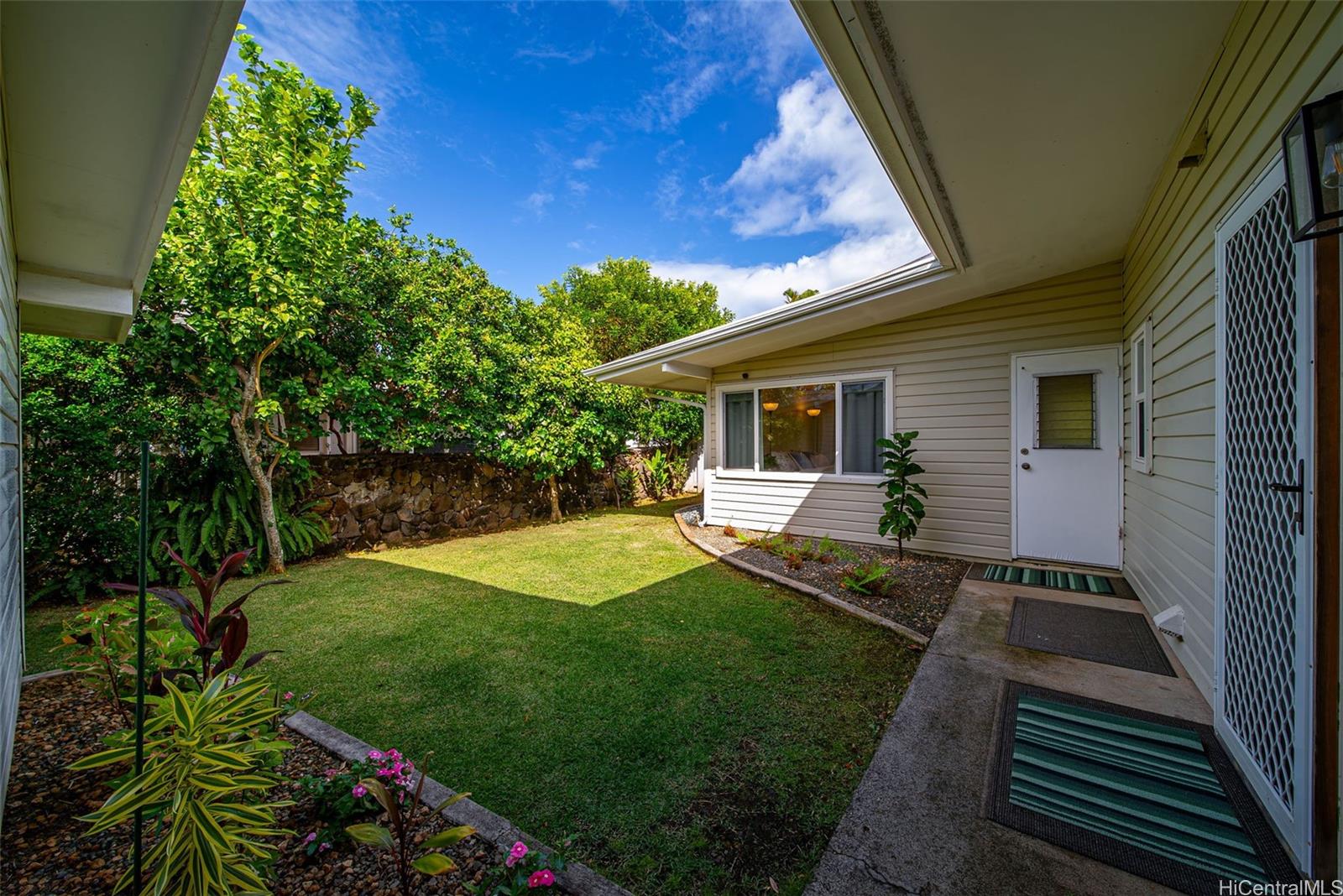 248  Aikane Street Aikahi Park, Kailua home - photo 11 of 24
