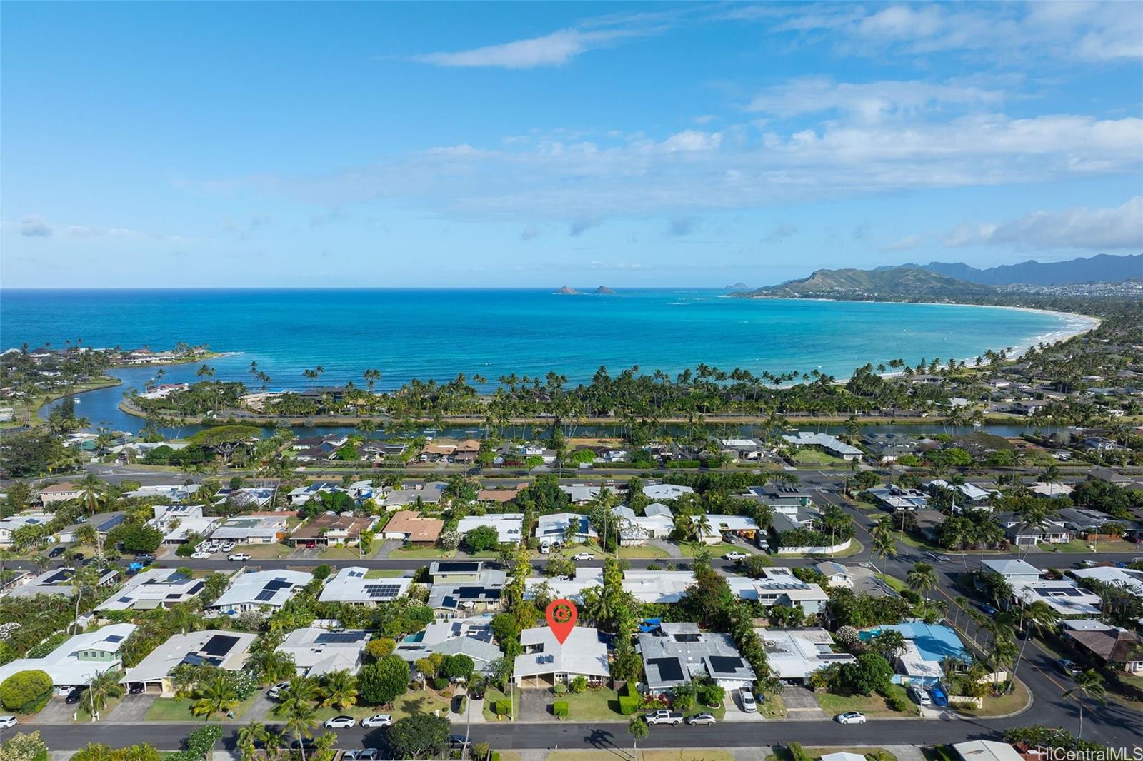 248  Aikane Street Aikahi Park, Kailua home - photo 3 of 24