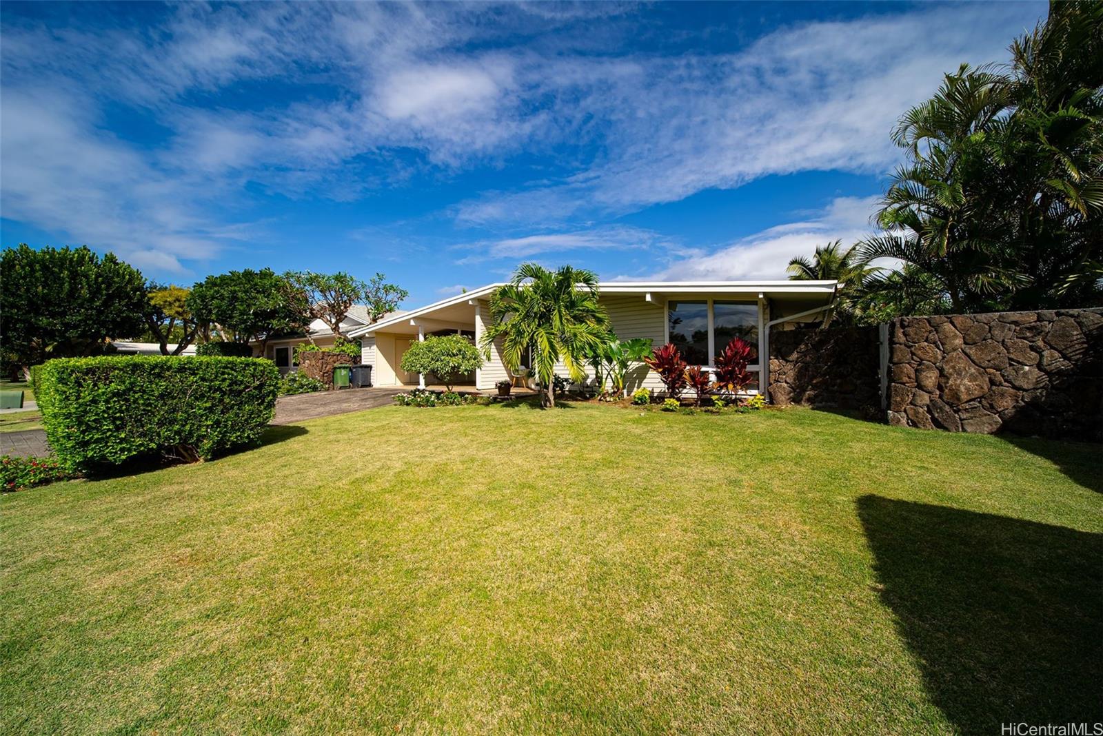 248  Aikane Street Aikahi Park, Kailua home - photo 7 of 24
