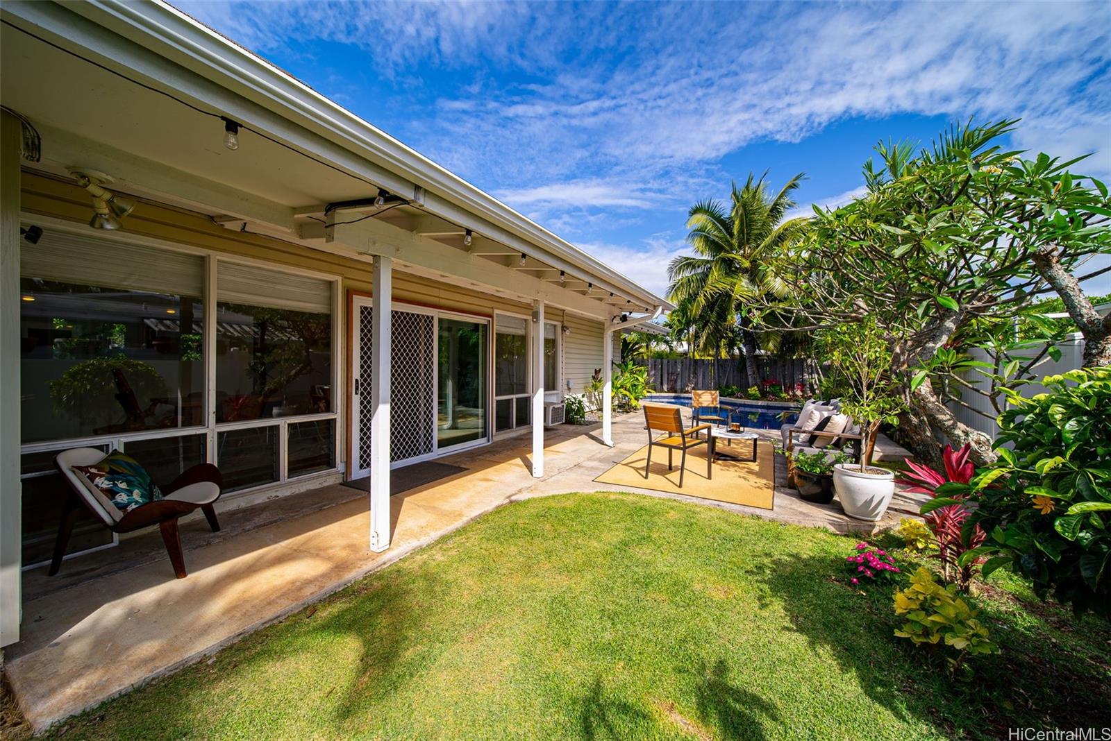 248  Aikane Street Aikahi Park, Kailua home - photo 8 of 24